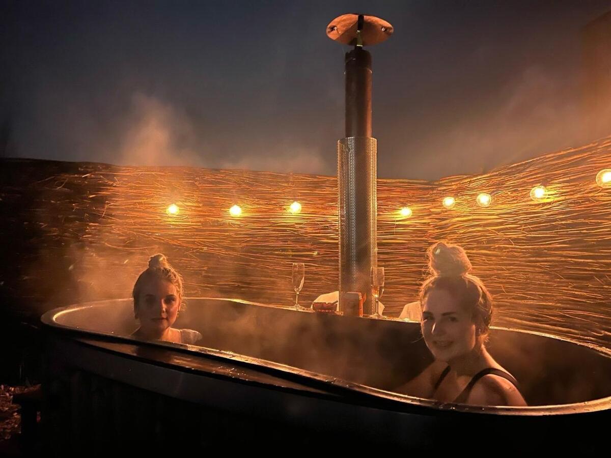 Bed & Wellness Klein Knorrestein With Private Hottub And Sauna And Tandembike Rental Included In Price 阿尔梅勒 外观 照片