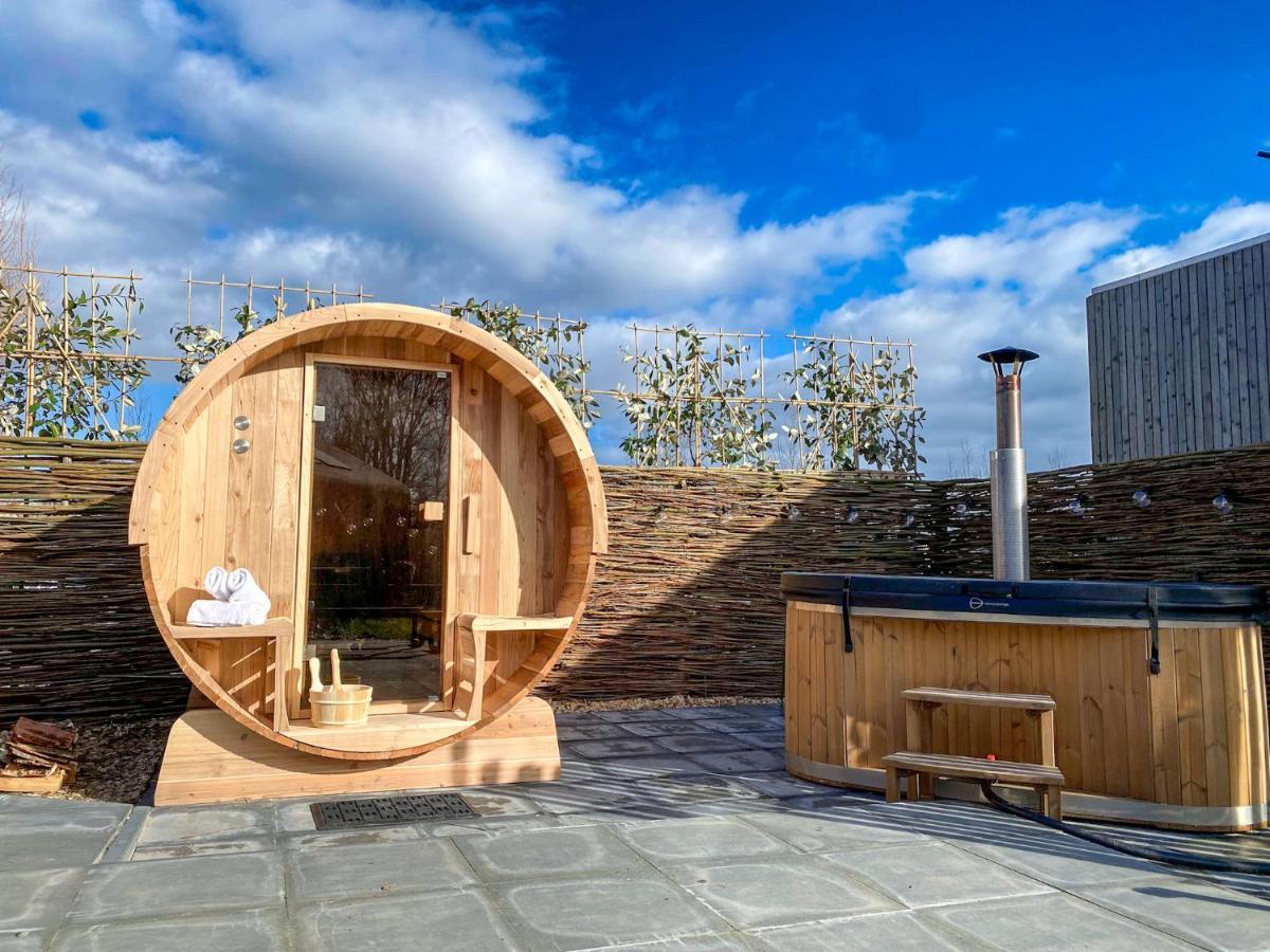 Bed & Wellness Klein Knorrestein With Private Hottub And Sauna And Tandembike Rental Included In Price 阿尔梅勒 外观 照片