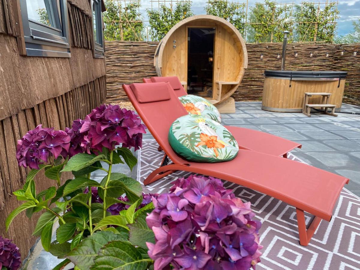 Bed & Wellness Klein Knorrestein With Private Hottub And Sauna And Tandembike Rental Included In Price 阿尔梅勒 外观 照片